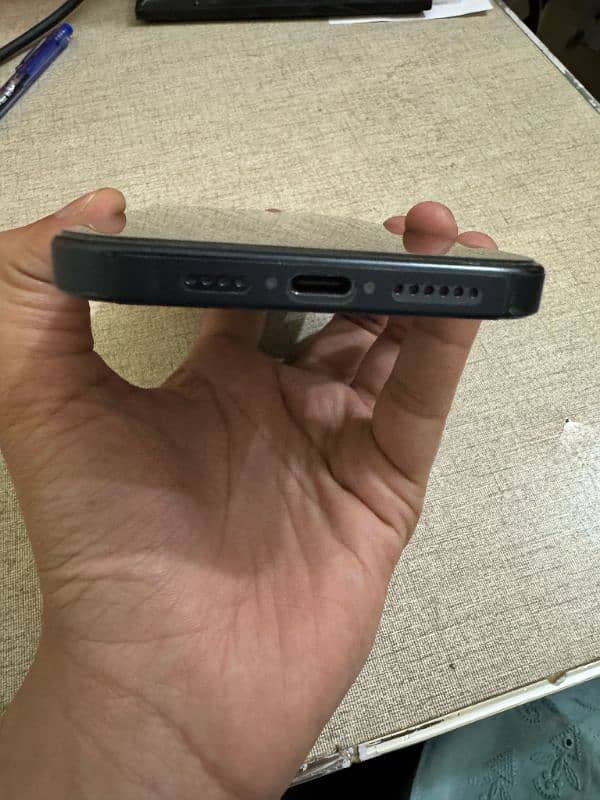 Iphone 15 Pro Max/Non-PTA 5