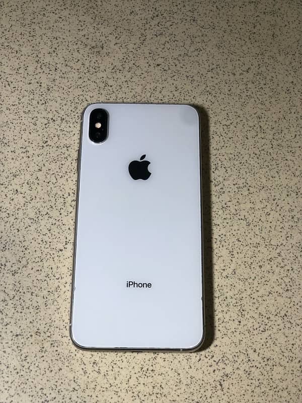 iphone xs max / 256 / starlight 1