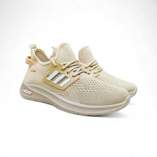 men casual jaogers and sneakers 3