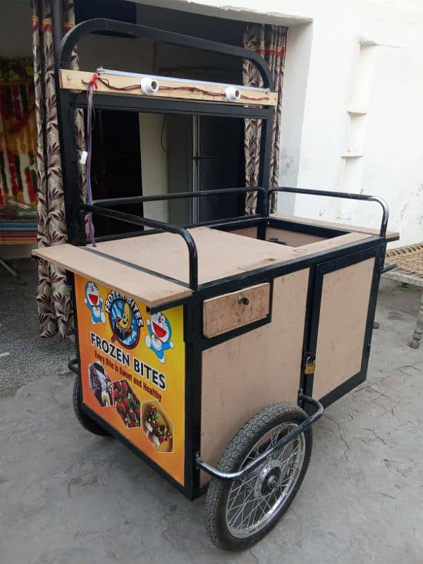 Frozen Ice Cream Food Cart 4