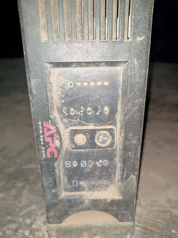 APC 2200 VA 0