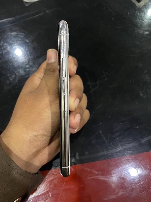iPhone X 256gb pta approved 1