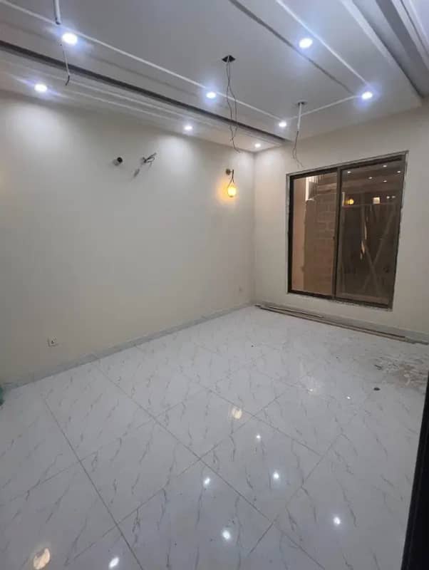 125sq yd 3Bed DDL Villas FOR SALE at Precinct-27 Close to Jinnah Avenue and London Bridge 4