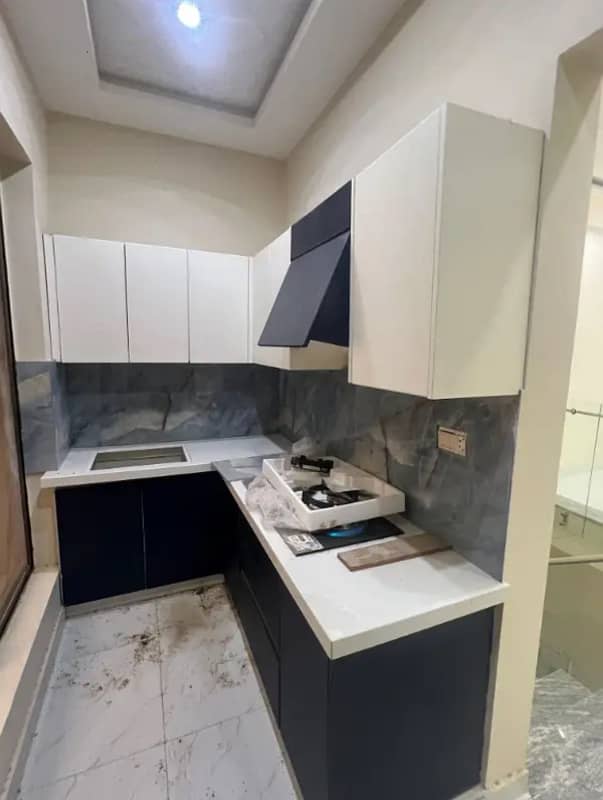 125sq yd 3Bed DDL Villas FOR SALE at Precinct-27 Close to Jinnah Avenue and London Bridge 6