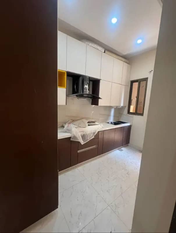 125sq yd 3Bed DDL Villas FOR SALE at Precinct-27 Close to Jinnah Avenue and London Bridge 10