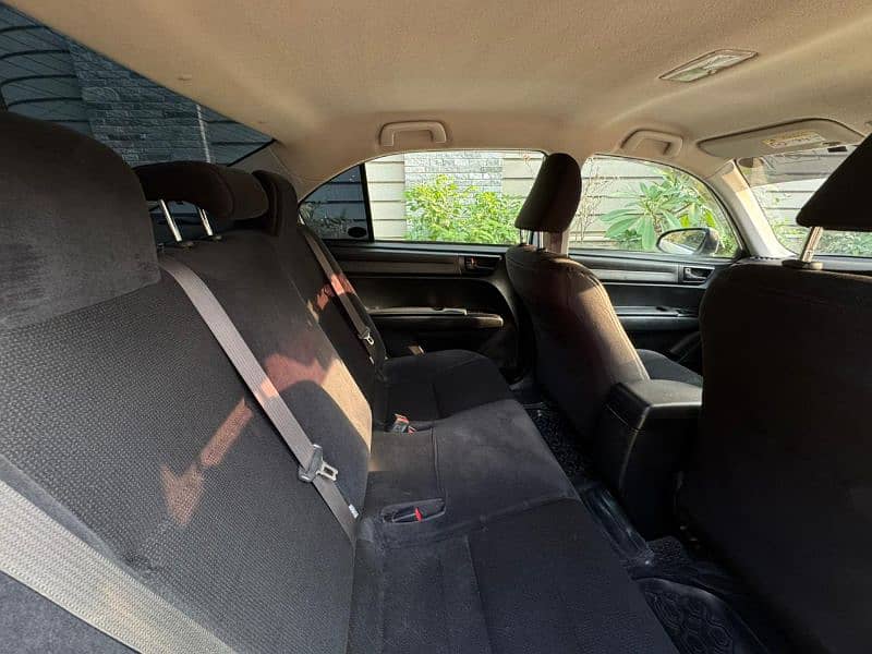 Toyota axio 2018 reg 2022 10