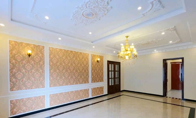 Brand New 10 Marla House Available In Allama Iqbal Town - Raza Block For sale 0