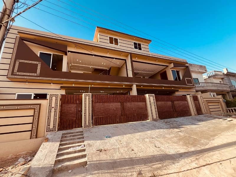 1 Kanal House Available For Sale In Gulshan Abad. 2