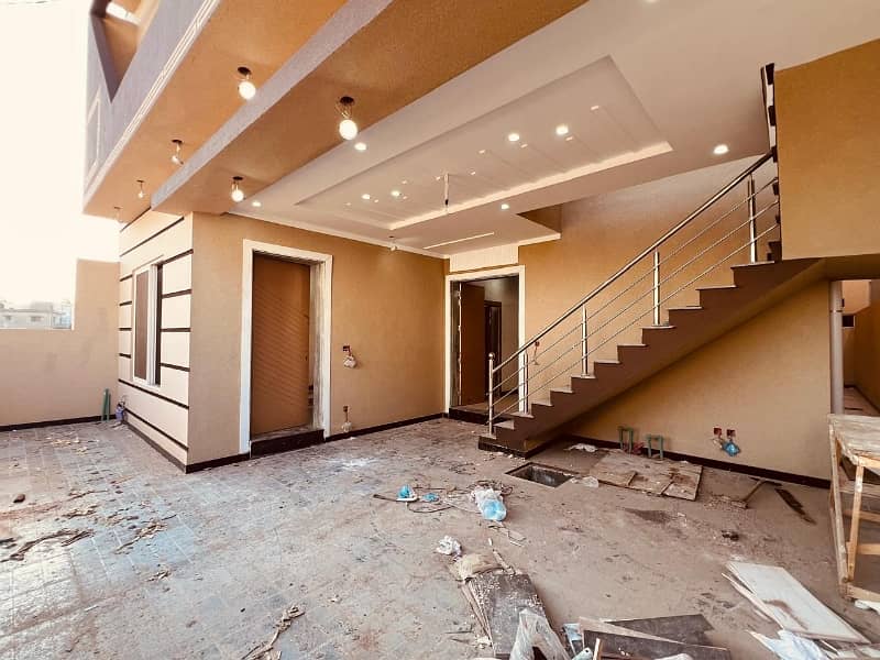 1 Kanal House Available For Sale In Gulshan Abad. 5