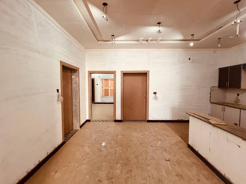 1 Kanal House Available For Sale In Gulshan Abad. 7