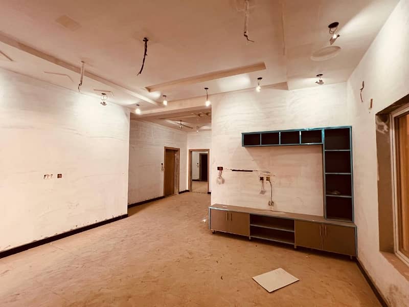 1 Kanal House Available For Sale In Gulshan Abad. 8