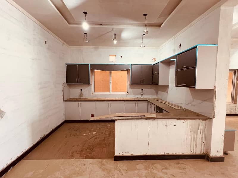 1 Kanal House Available For Sale In Gulshan Abad. 9
