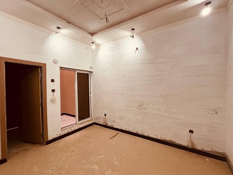 1 Kanal House Available For Sale In Gulshan Abad. 11