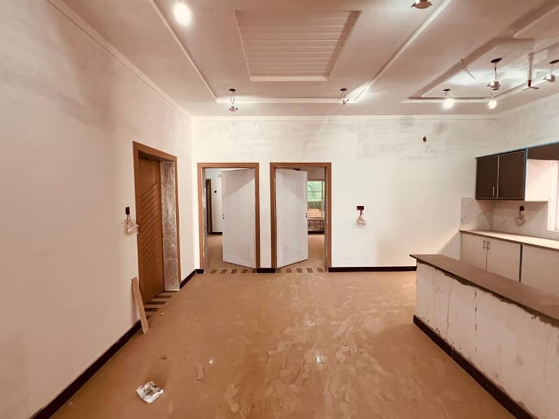 1 Kanal House Available For Sale In Gulshan Abad. 17