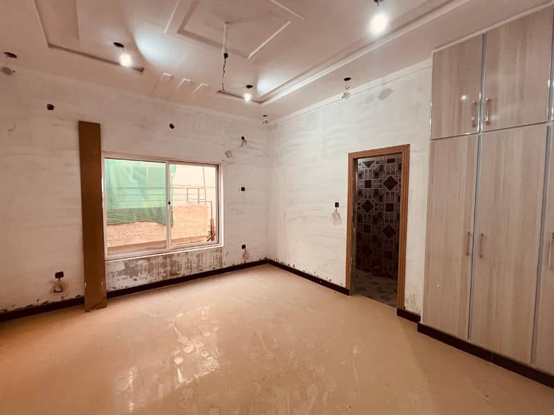 1 Kanal House Available For Sale In Gulshan Abad. 22