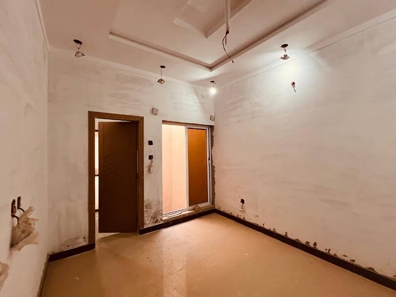 1 Kanal House Available For Sale In Gulshan Abad. 25
