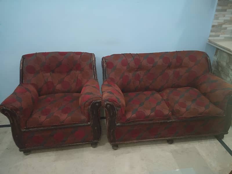 Used 7-Seater Sofa Set with Glass Center Table for Sale Good Condition 0