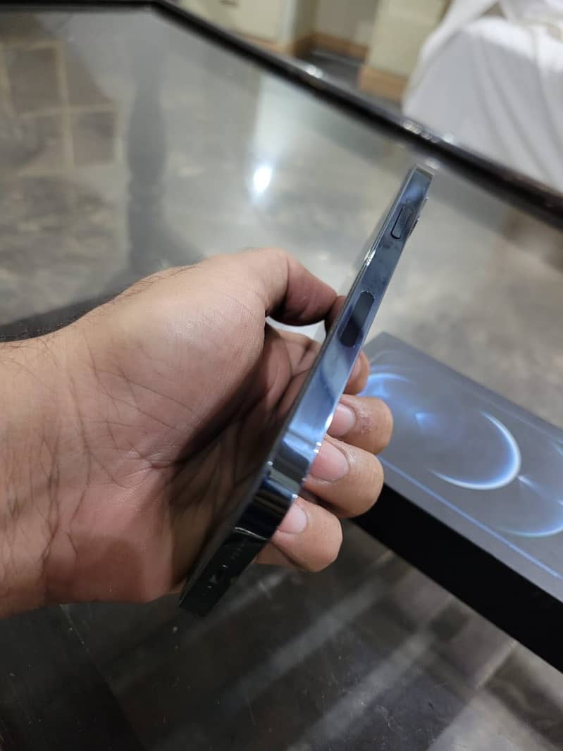 Iphone 12 pro with box 2