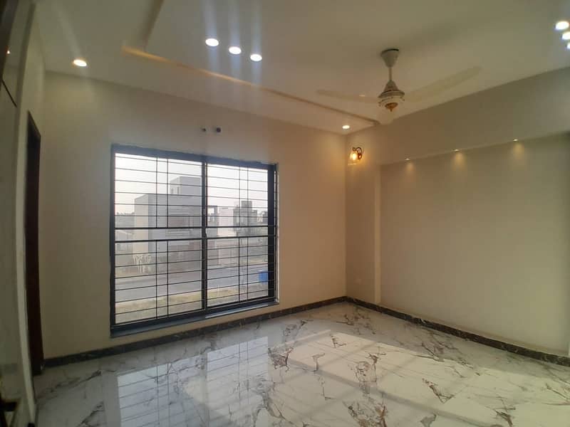 BRAND NEW HOUSE 5 MARLA AVAILABLE FOR SALE IN PHASE ONE BAHRIA ORCHARD LAHORE 4