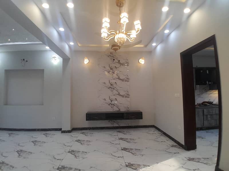 BRAND NEW HOUSE 5 MARLA AVAILABLE FOR SALE IN PHASE ONE BAHRIA ORCHARD LAHORE 21