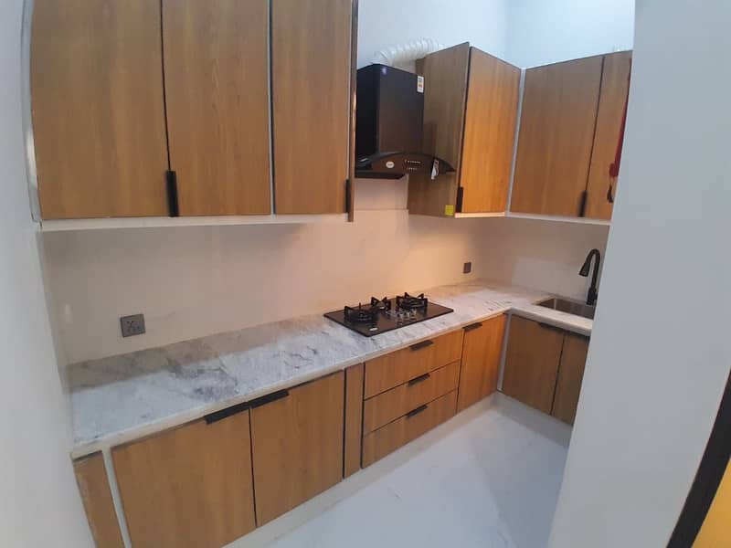BRAND NEW HOUSE 5 MARLA AVAILABLE FOR RENT IN BAHRIA ORCHARD LAHORE 18