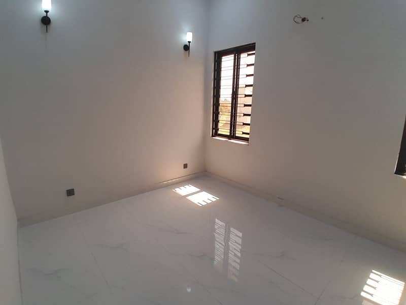 BRAND NEW HOUSE 5 MARLA AVAILABLE FOR RENT IN BAHRIA ORCHARD LAHORE 19