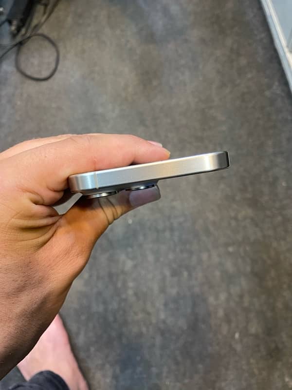 Iphone 15 Pro Max 256GB JV LLA 2
