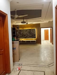 12 marla beautiful house available for Rent silent office at hot location