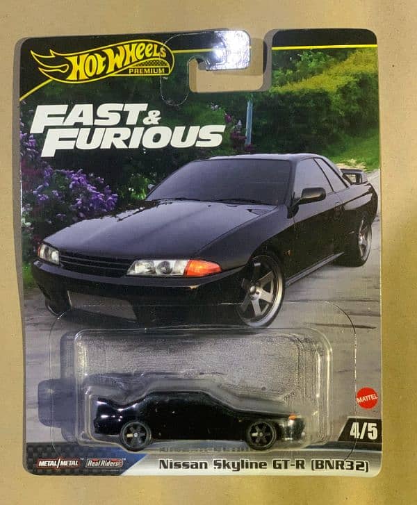 Hot wheel premium 28 case new 12