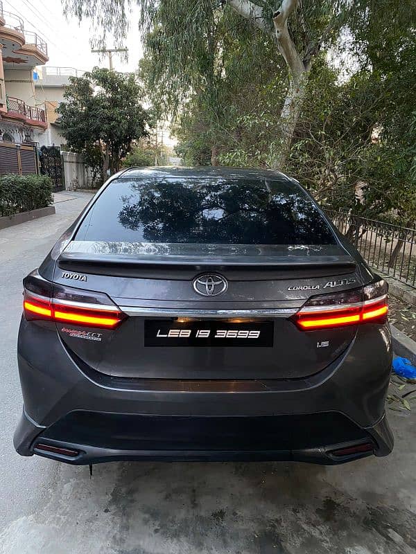 Toyota Corolla Altis 2019 8