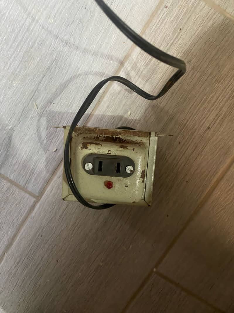 Electric & Gas Dual Heater - Used - Excellent Condition - Rs 20,000 3