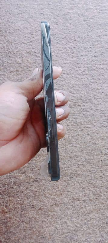 redmi 13C 8+8 GB RAM ?? 128 GB memory box sath he 6