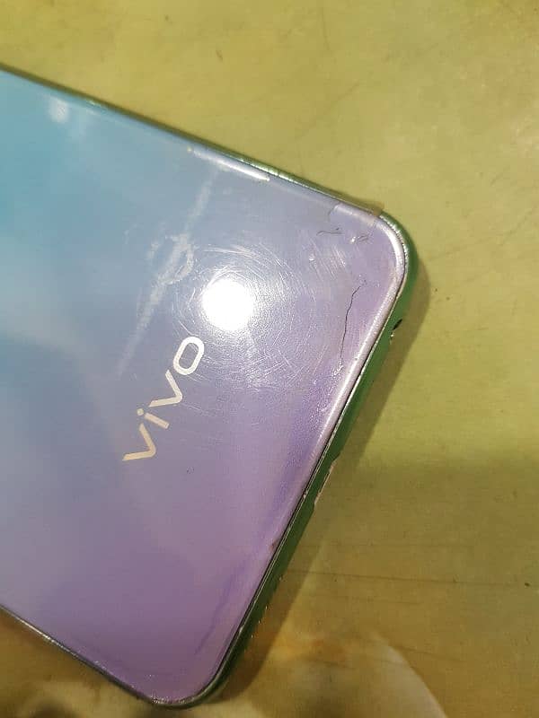 Vivo Y17 7