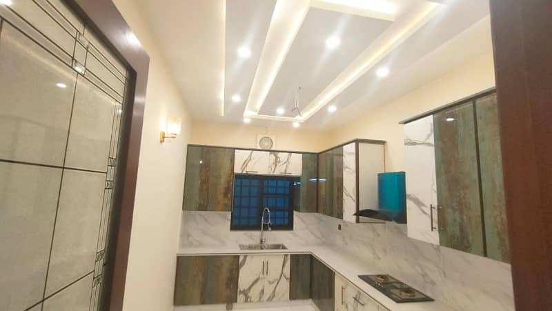 1 Kanal Brand New Luxury House Located In Prime Location Nargis Ext Sector C Bahria Town Lahore 7