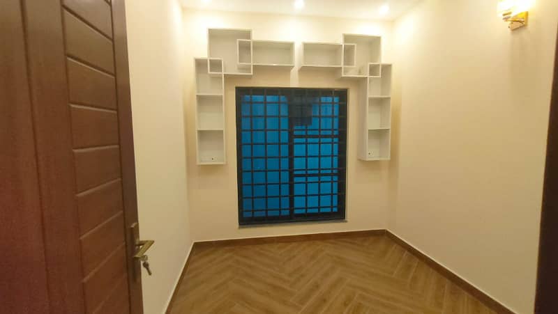 1 Kanal Brand New Luxury House Located In Prime Location Nargis Ext Sector C Bahria Town Lahore 9