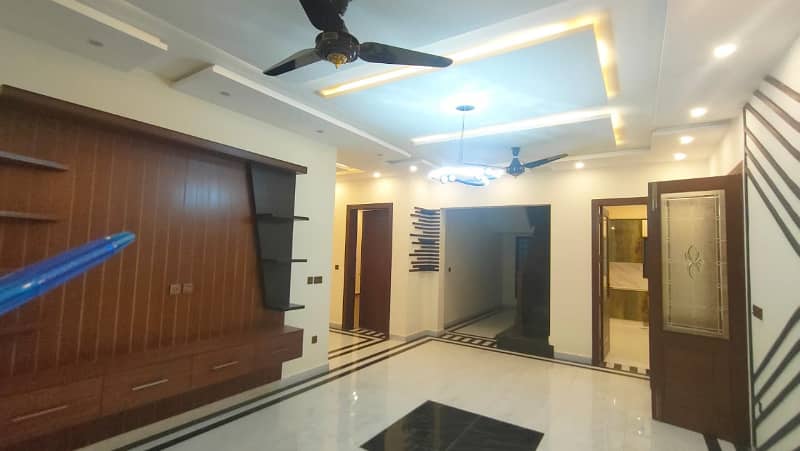 1 Kanal Brand New Luxury House Located In Prime Location Nargis Ext Sector C Bahria Town Lahore 16