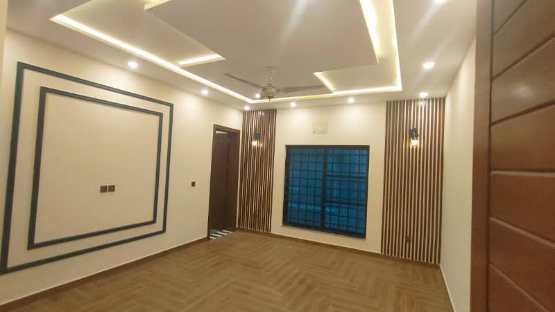 1 Kanal Brand New Luxury House Located In Prime Location Nargis Ext Sector C Bahria Town Lahore 18