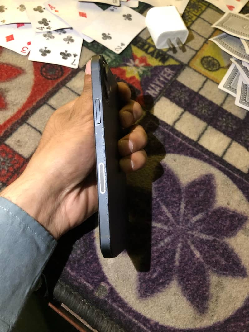 iphone 12 3