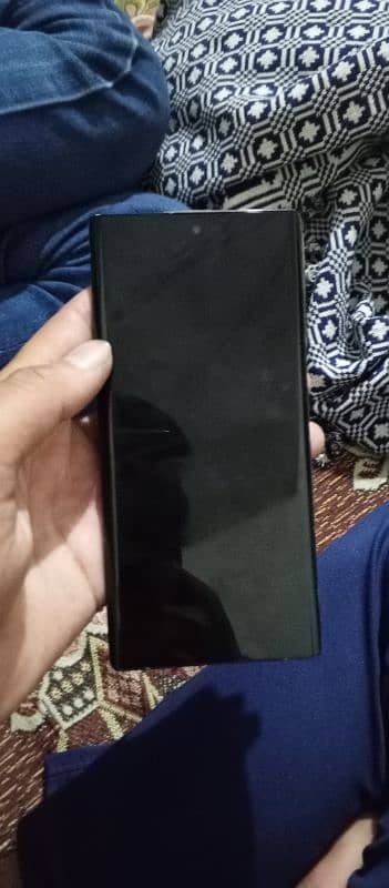 arrow docomo 5G 0
