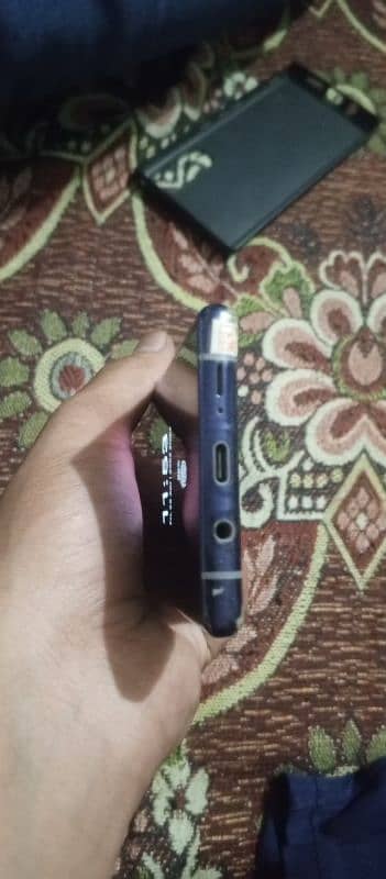 arrow docomo 5G 1