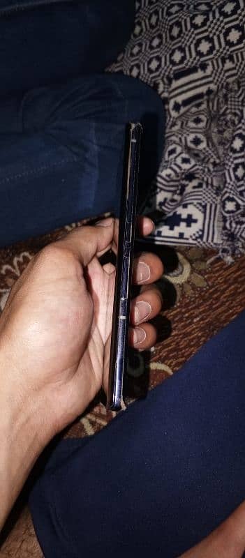 arrow docomo 5G 2