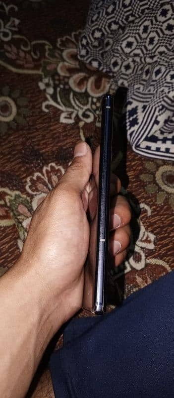 arrow docomo 5G 4