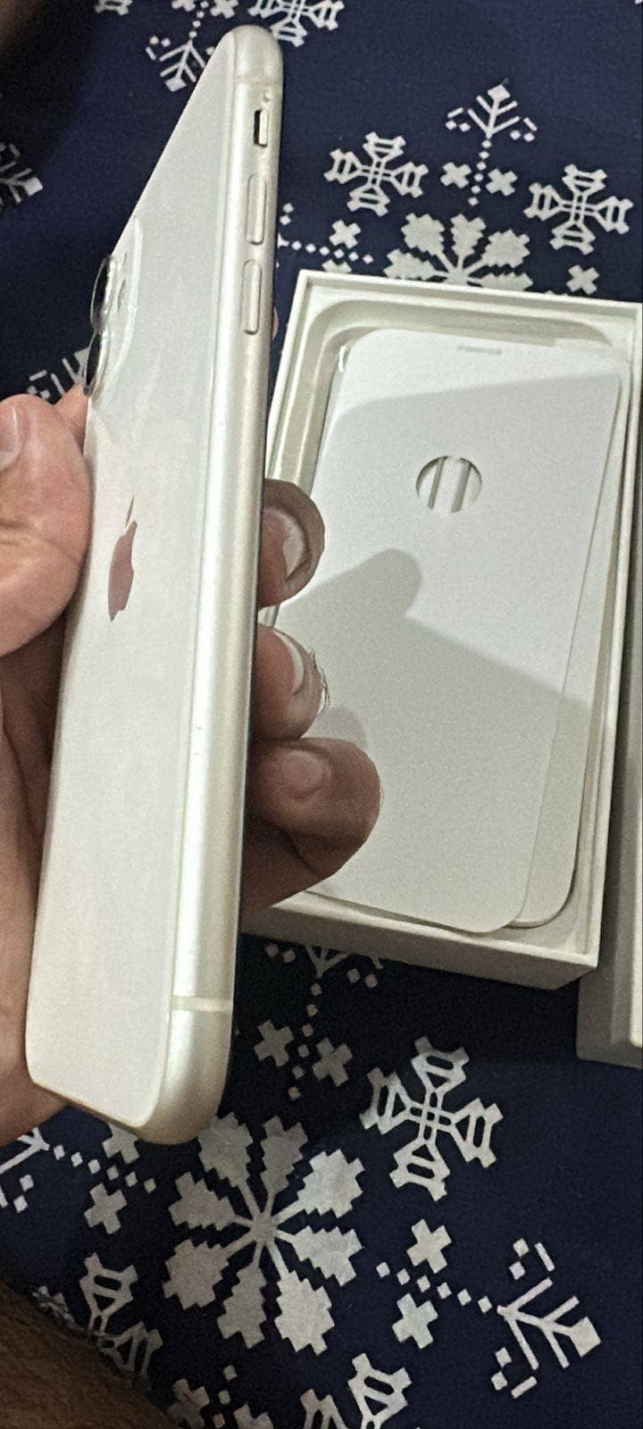 Iphone 11 | 64Gb |Non Pta | With box 1