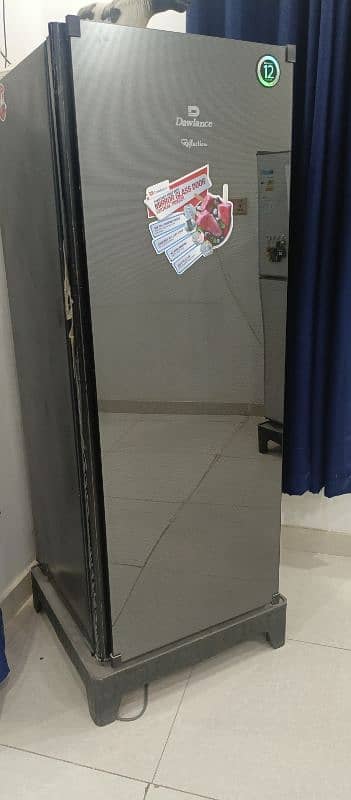 Dawlance  Vertical  freezer 0