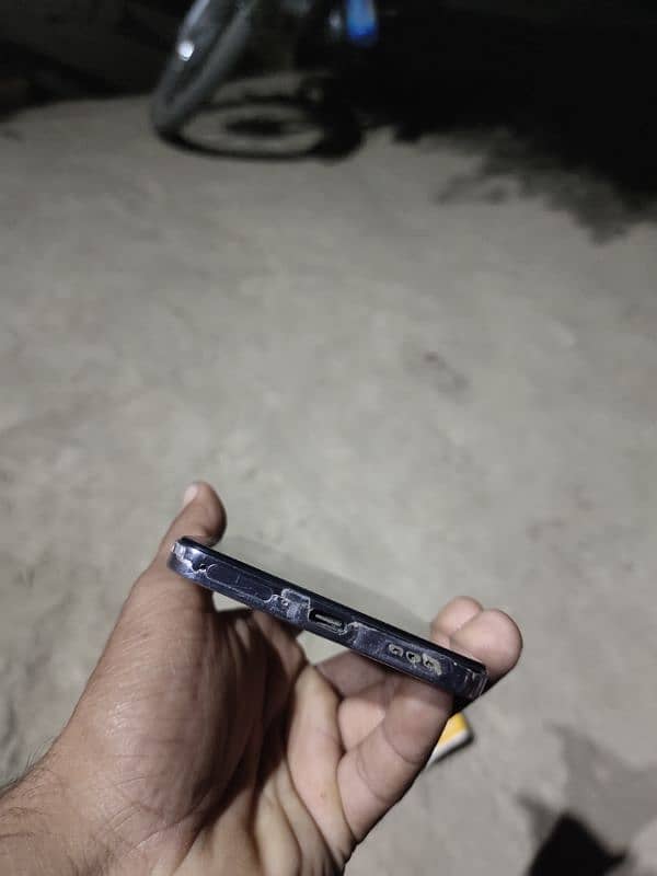 OPPO Reno 12F 4