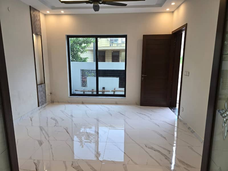 Beautiful Double Unit Designer House Available For Sale In Dha 1 14