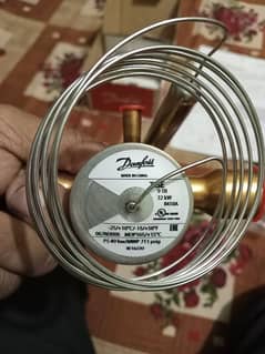 package unit expansion valve