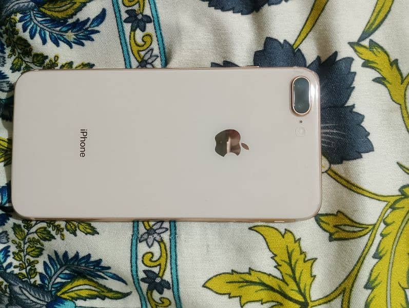 I phone 8 plus jv 64 gb 1