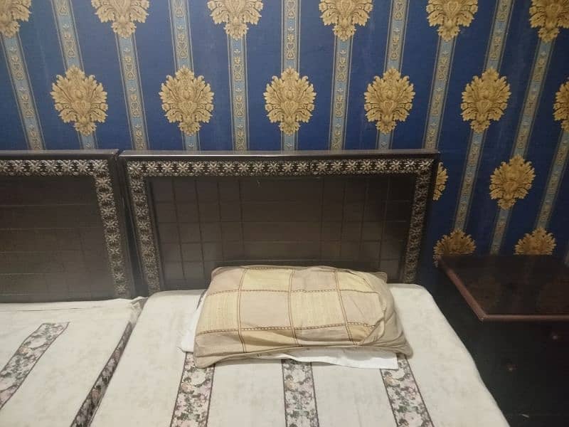 single bed set pair for sale in new condition 3