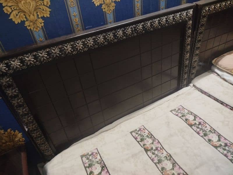 single bed set pair for sale in new condition 10